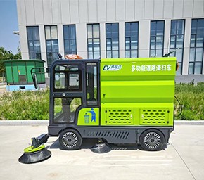 电动扫地车